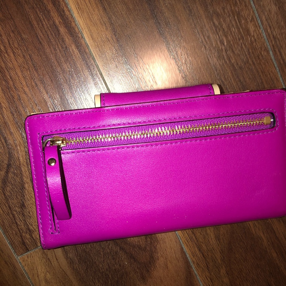 Kate Spade Wallet - Picture 2 of 4